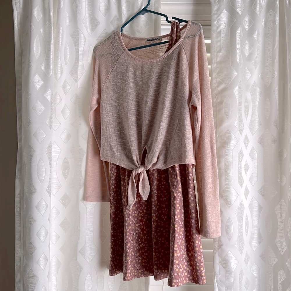 Two piece dress size L